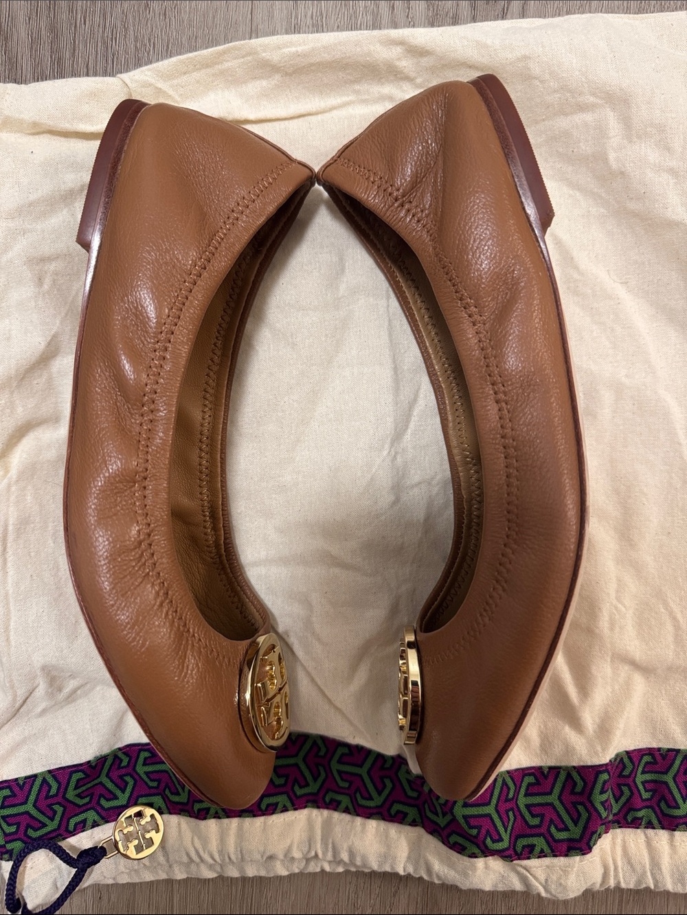Tory Burch Leather Flats Size 8 - Picture 5 of 12